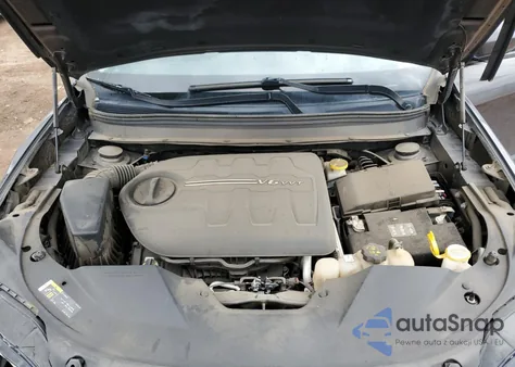 2020 Jeep Cherokee Trailhawk z USA, uszkodzony, nr VIN 1C4PJMBXXLD500953